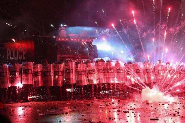 Грузия: Больше насилия – больше митингeующих