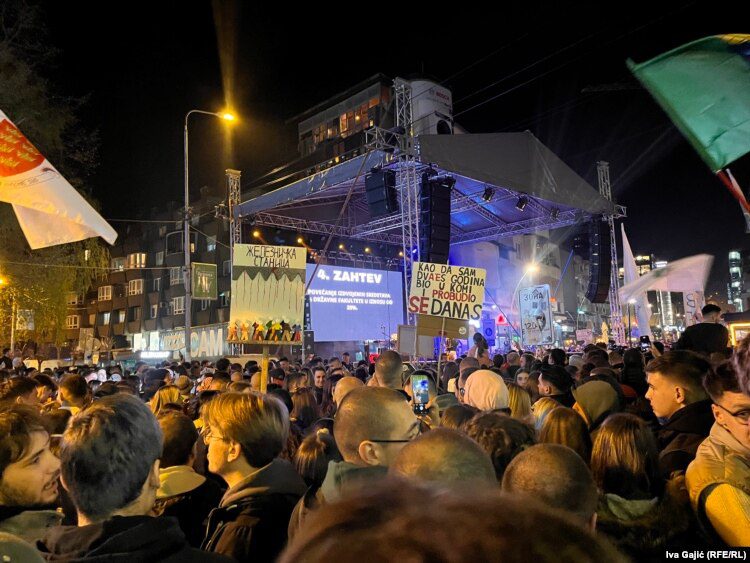 A rally in support of Vučić was held in the Serbian capital