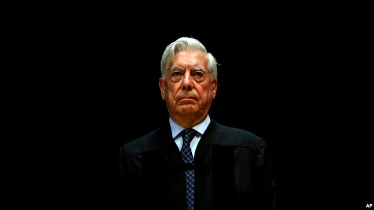 Умер писатель и нобелевский лауреат Марио Варгас Льоса Умер писатель и нобелевский лауреат Марио Варгас Льоса