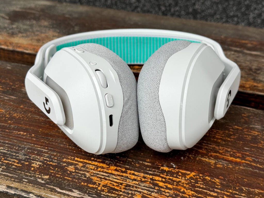 Logitech G522 headphones review: a powerful next-generation gaming tool