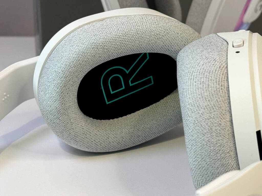 Logitech G522 headphones review: a powerful next-generation gaming tool