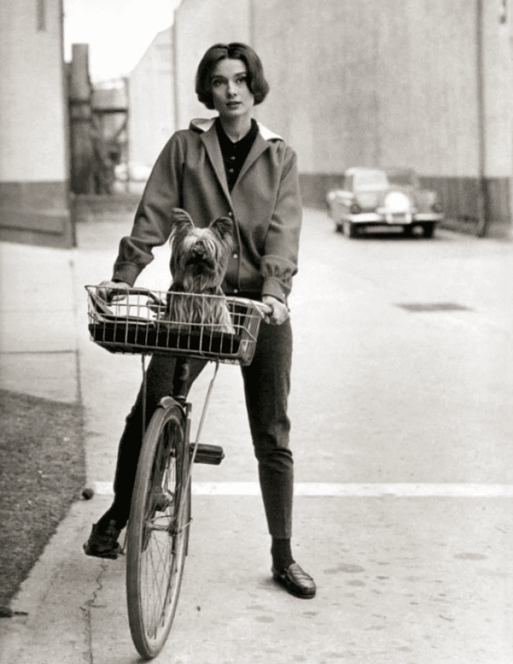 These are photos you haven't seen yet-unique photos of Audrey Hepburn.