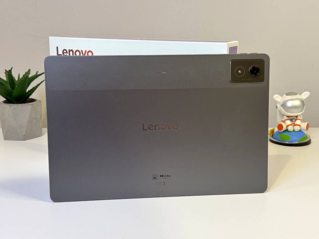 Обзор Lenovo Idea Tab Pro: топовый 12.7 " планшет с великолепным экраном и звуком