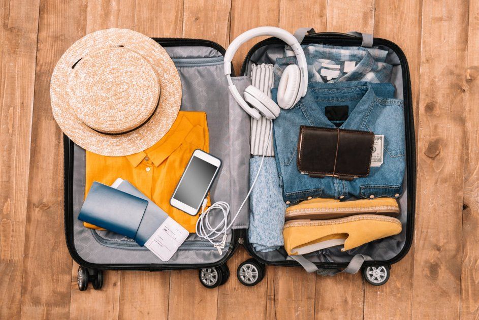 Getting ready for summer 2025: checklist of things to take on holiday
