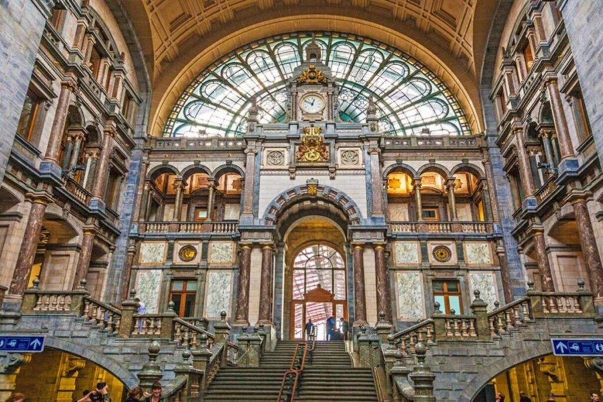 Check out the TOP most beautiful railway stations in the world - photos