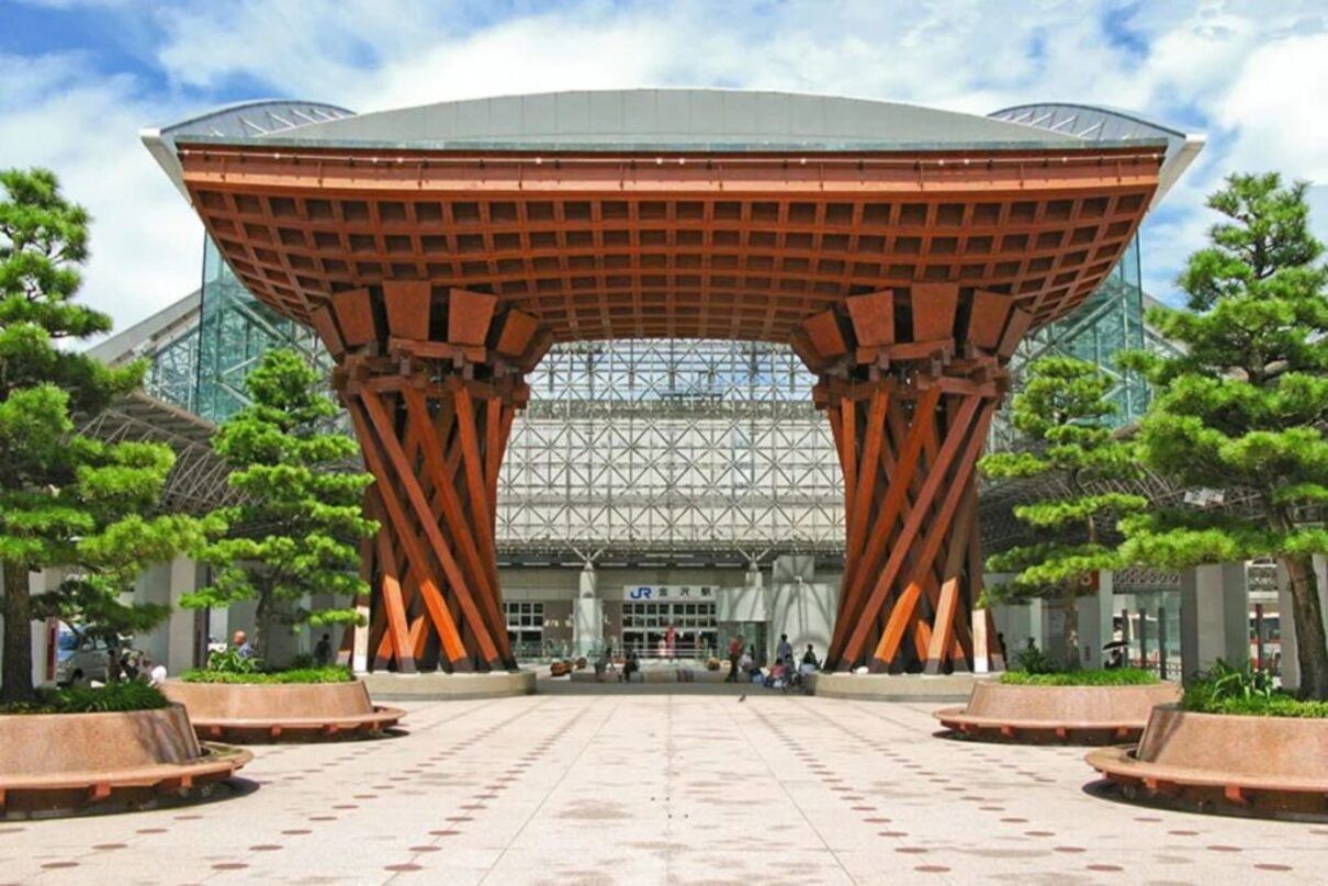 Check out the TOP most beautiful railway stations in the world - photos