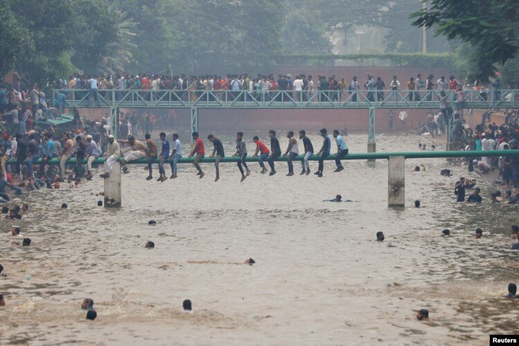 Bangladesh to hear case in absentia against former head of government