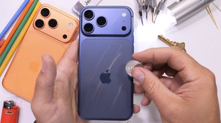 JerryRigEverything проверил прочность iPhone 17 Pro: алюминий вместо титана