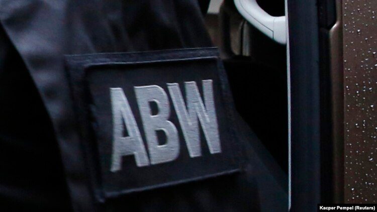 4bcaf408bf288df0c24e447b624b82c1