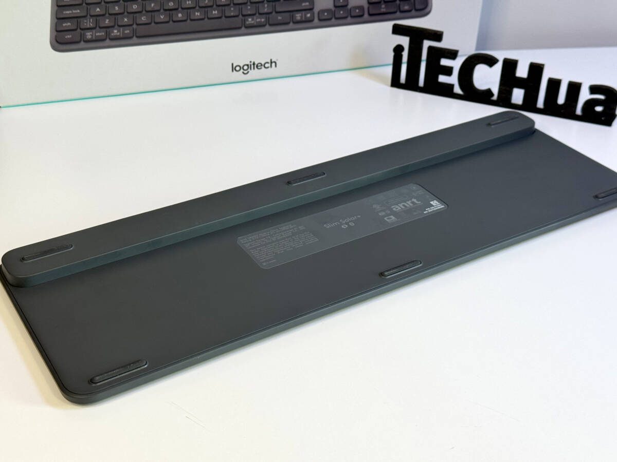 Обзор Logitech Signature Slim Solar + K980: солнечная клавиатура