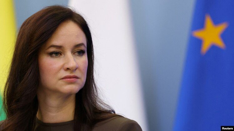 f752500c0a1bd6b03db3510143124183