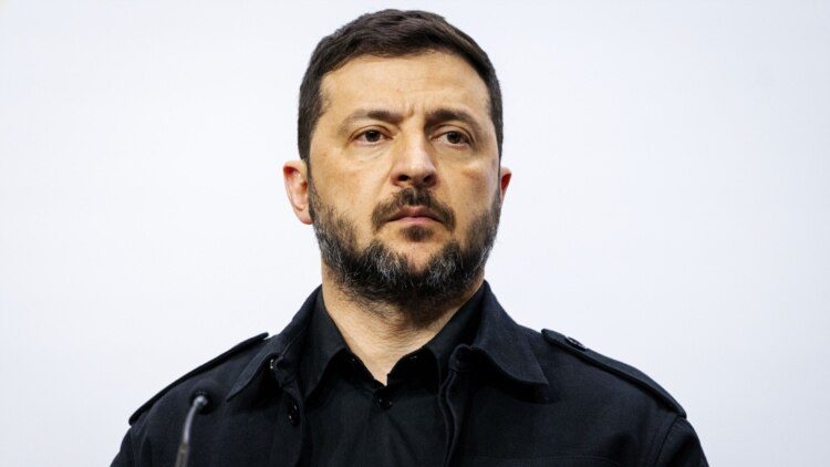 Зеленский пообещал Мерцу прозрачность в расследовании коррупции в энергетике-правительство Германии