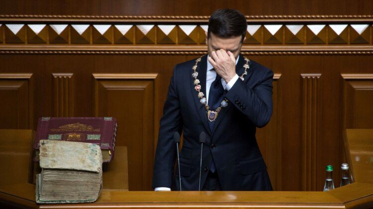 Зеленский пообещал Мерцу прозрачность в расследовании коррупции в энергетике-правительство Германии