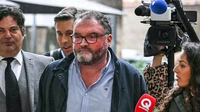 "Turned the clinic into a cemetery". French "Dr Death"