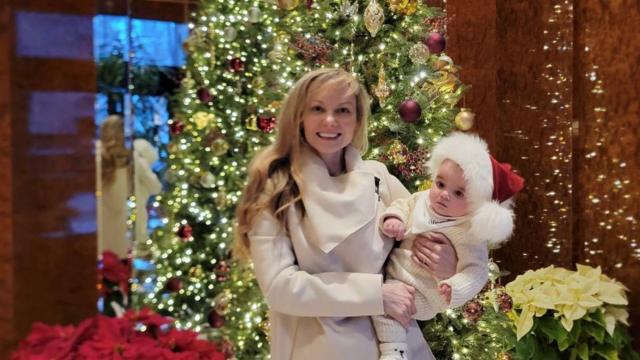 «Лечение рака положило конец моей последней беременности, но этот ребенок — мое рождественское чудо»