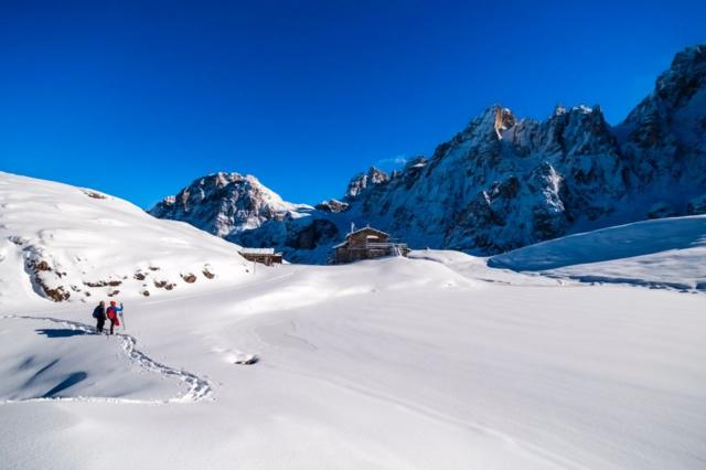 Красный пиксель на снегу. Как год спустя была раскрыта тайна пропавшего альпиниста