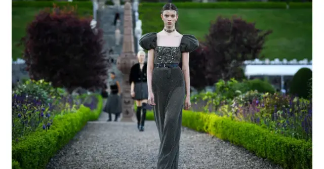 Как школьница попала на подиум Dior из-за ТikТok