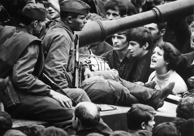 Падение Берлинской стены: как это было и какие риски для Европы снова актуальны