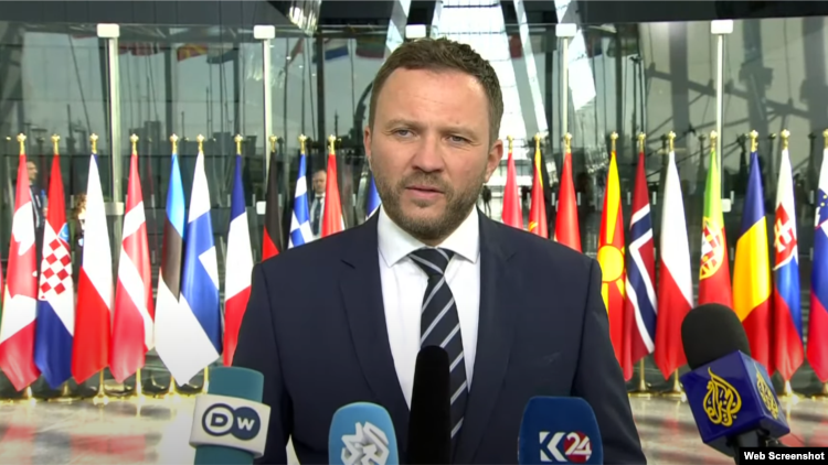 Литва отменила безвизовый режим для грузинских дипломатов и чиновников Литва отменила безвизовый режим для грузинских дипломатов и чиновников