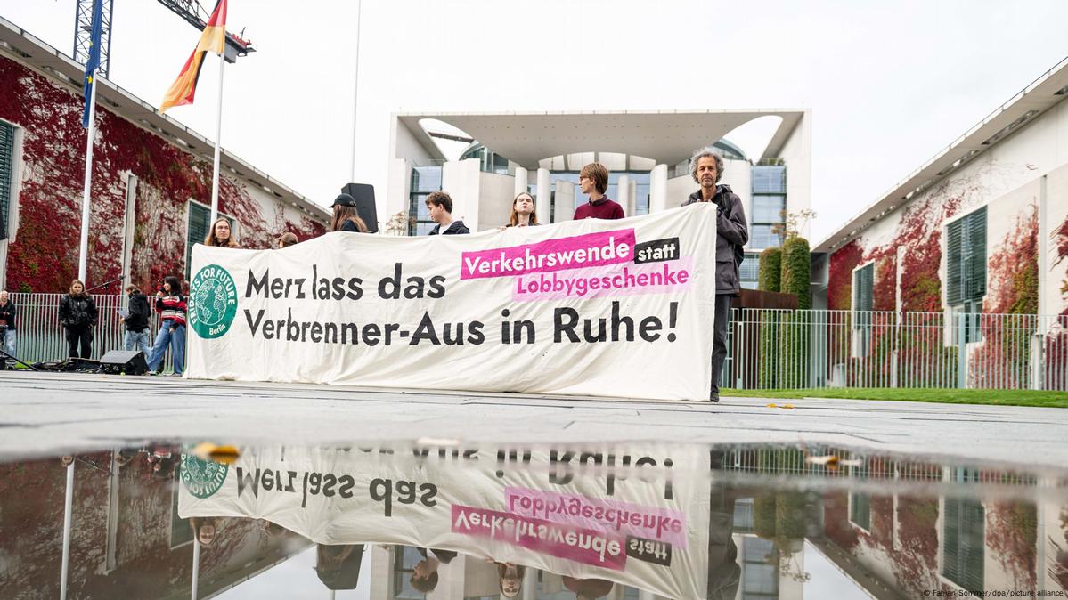 Германия: Merz обещает противостоять переключению электромобилей в ЕС в 2035 году
