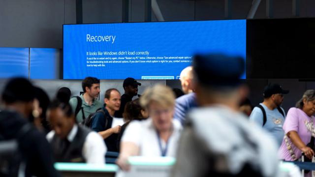 Остерегайтесь акул и бабушек: краткая история отключений Интернета Остерегайтесь акул и бабушек: краткая история отключений Интернета